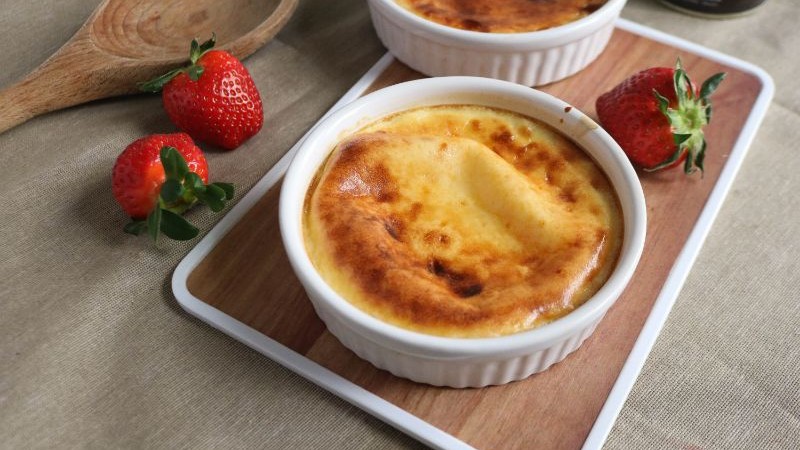 Image of Olive Oil and Vanilla Pots de Creme