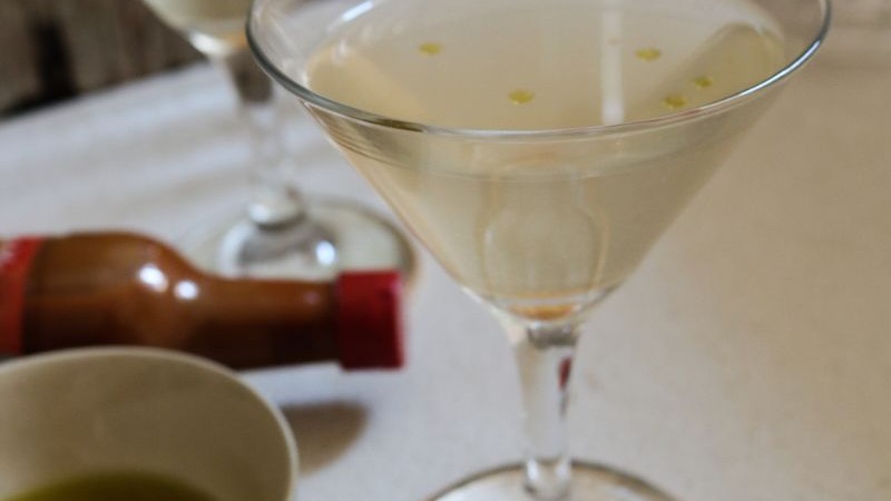 Image of Spicy Vodka Martini with Olive Oil