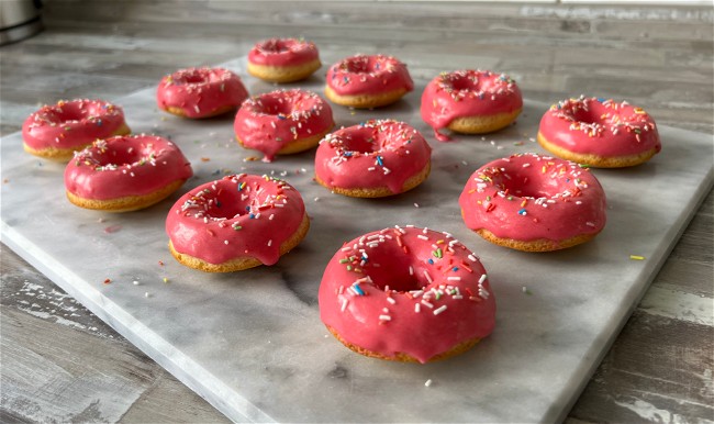 Image of Simpsons Donuts 