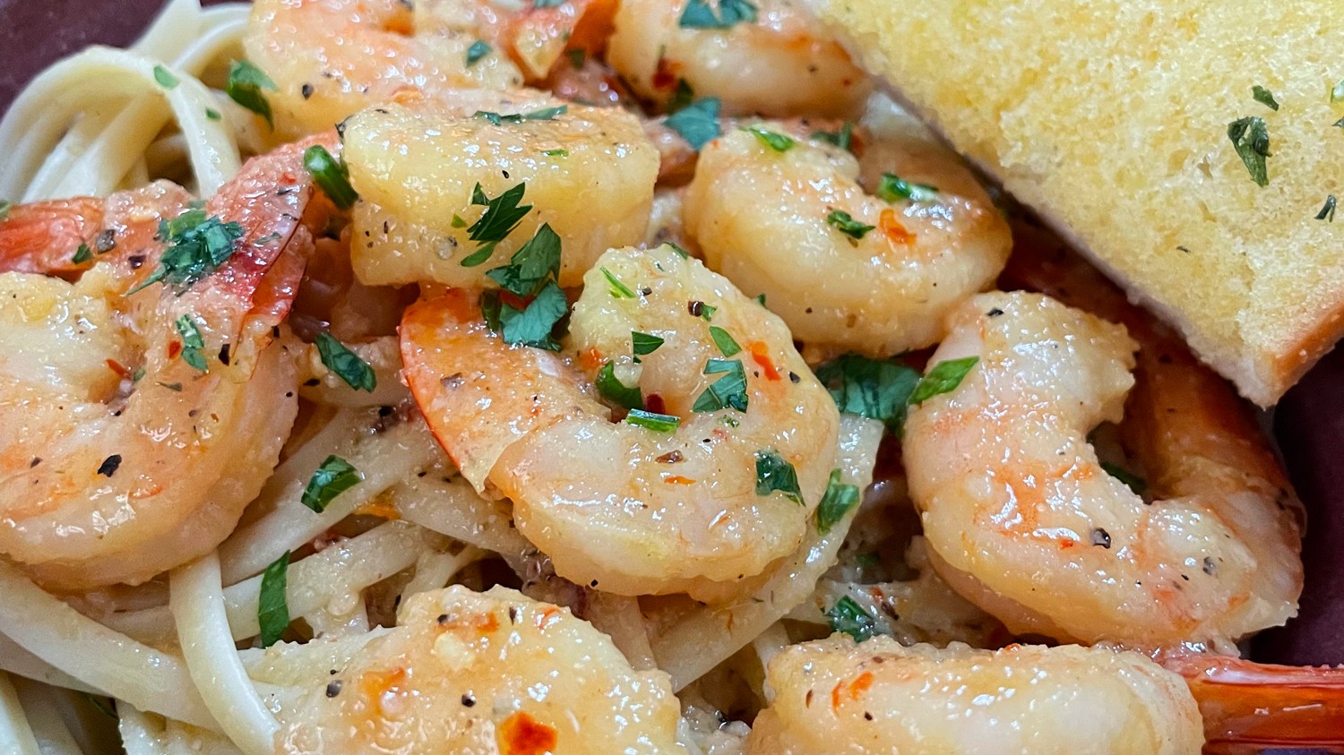 Sweet Lemon Shrimp Scampi Linguine-image