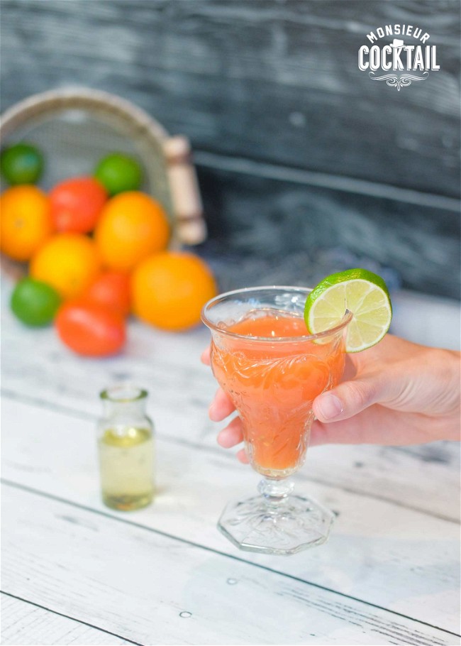 Image of Spritz à la rhubarbe faible en sucre