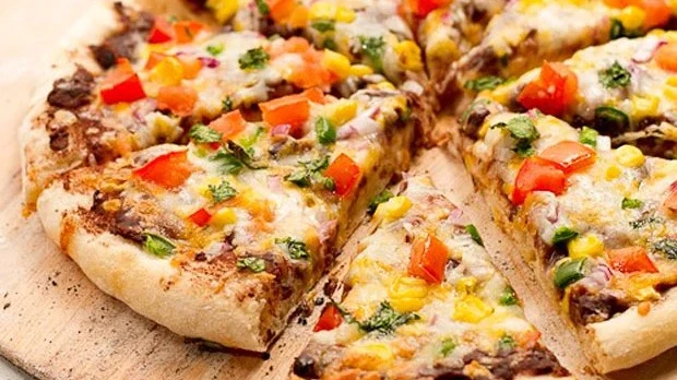 Image of Spicy Lime-Infused Mexican Pizza