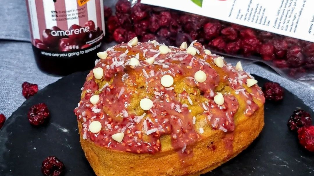 Image of Torta fit cocco e amarene