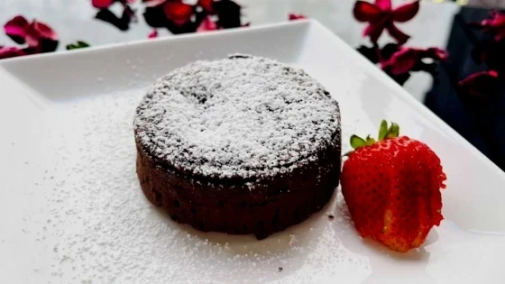 Image of Easy One Bowl Molten Lava Cake With Instant Coffee