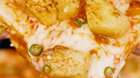Image of Pineapple Pizza