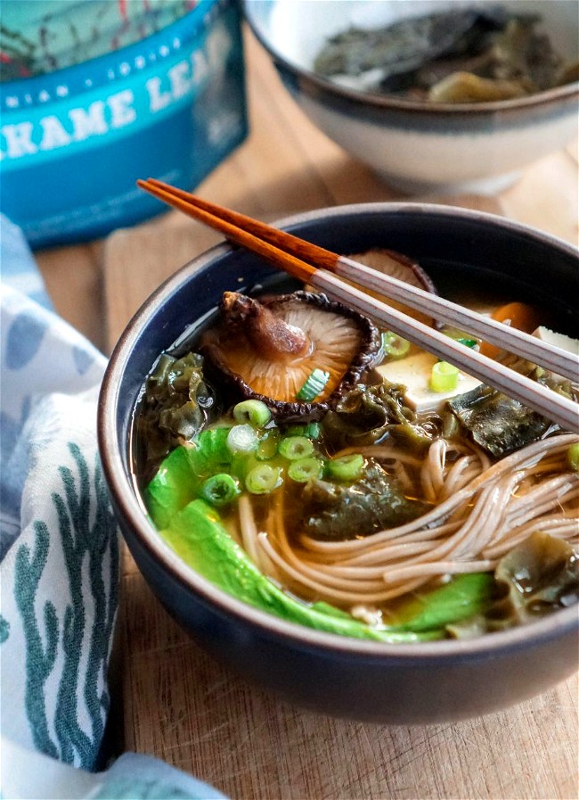 Image ofMiso noodle soup with wakame leaf