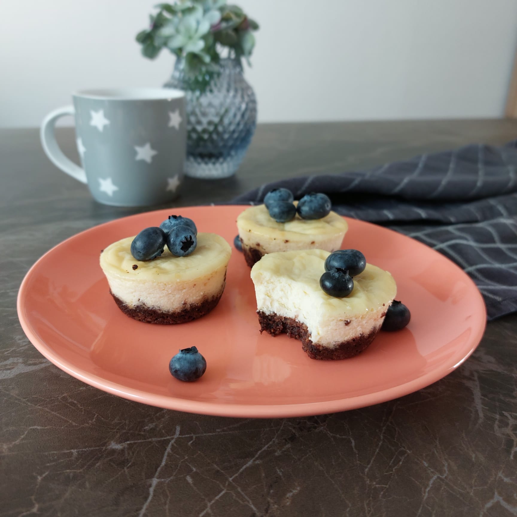 Image of Easy Cheesecake Muffins