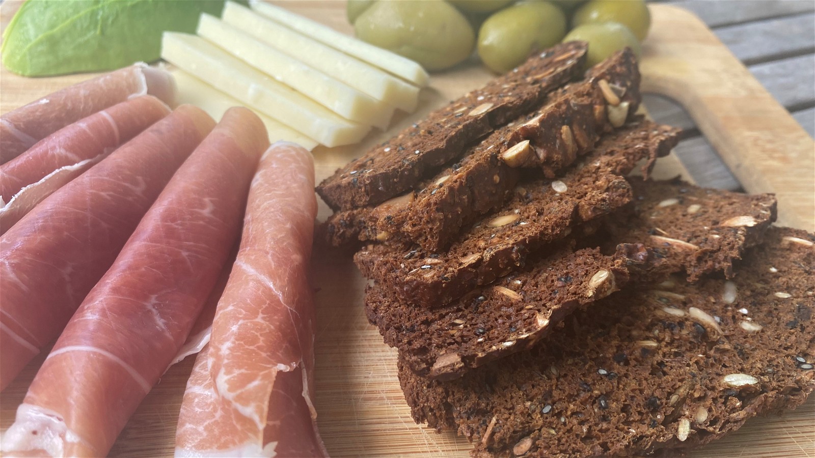 Image of Herb Crackers