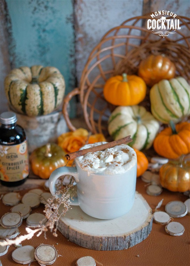 Image of Latte épicé à la citrouille