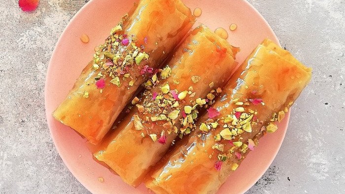 Image of BAKLAVA CIGARRULLER