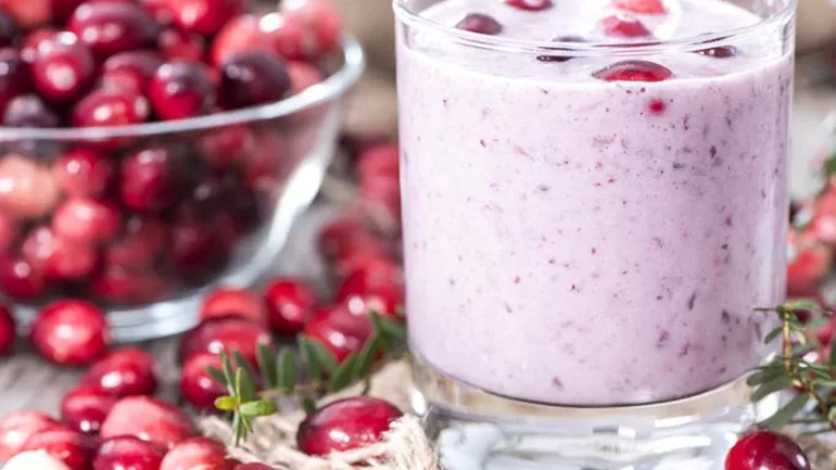 Image of Cranberry No-Milk Shake Recipe