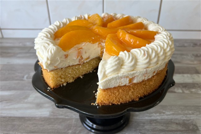Image of Pfirsich-Schmand Torte