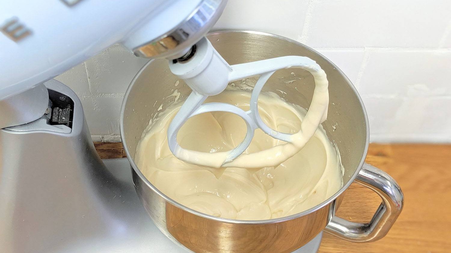 Image of Vegan Cream Cheese Icing - sugar free
