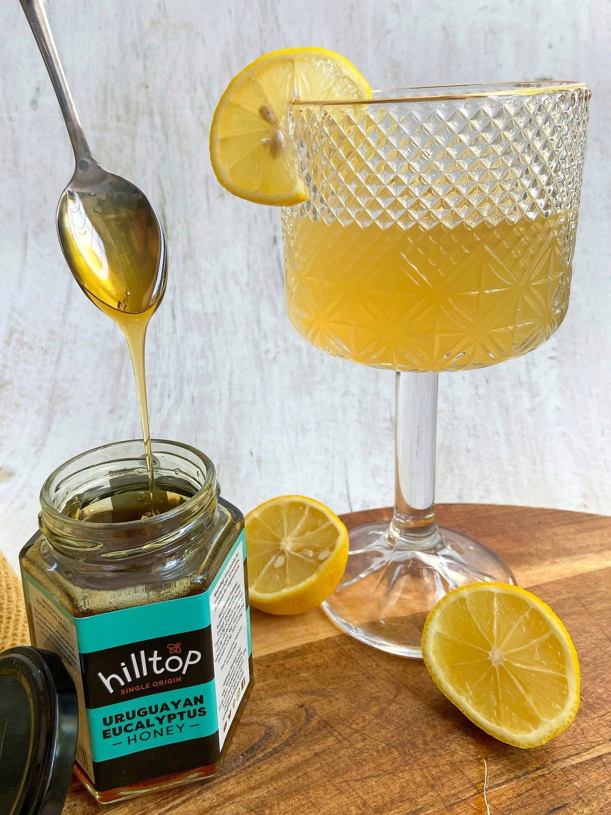 Honey Bee Spritz Cocktail
