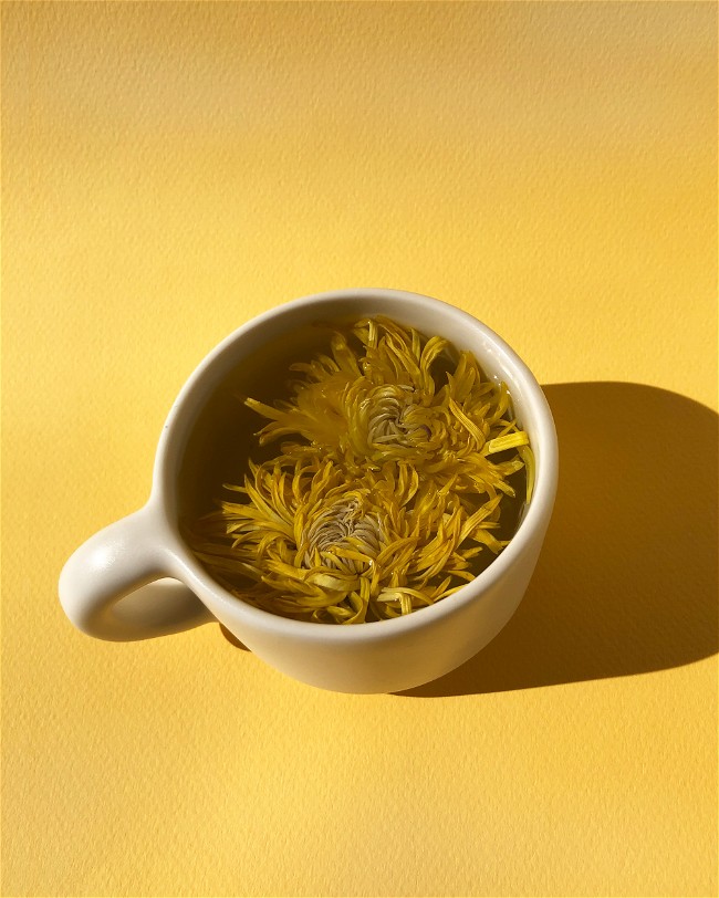 Image of Adaptogenic Chrysanthemum Flower Tea
