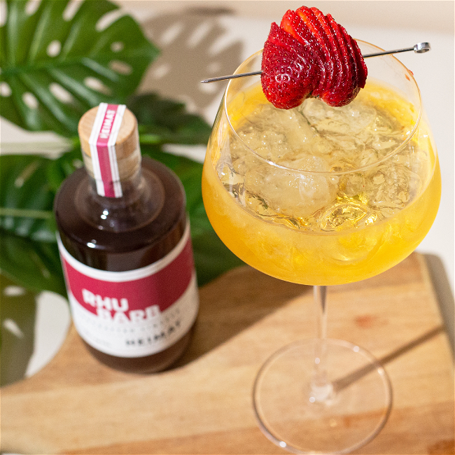 Image of Rhubarb Spritz