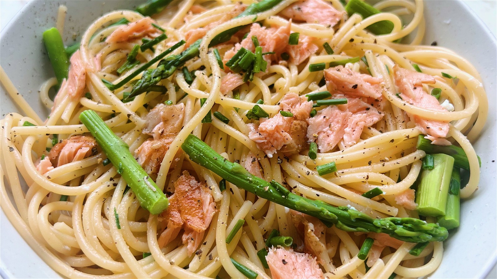 Image of Smoked Salmon and Asparagus Spaghetti