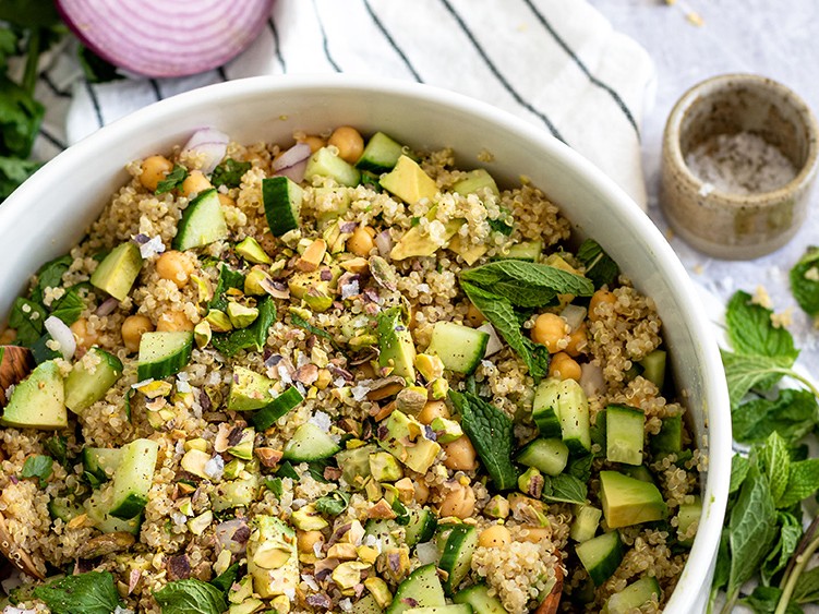 https://images.getrecipekit.com/20220811161651-summer-quinoa-salad.jpg?aspect_ratio=4:3&quality=90&