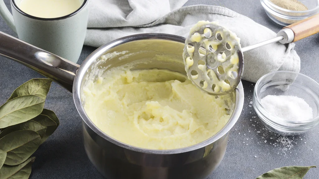 Image of Bay Leaf Mashed Potatoes