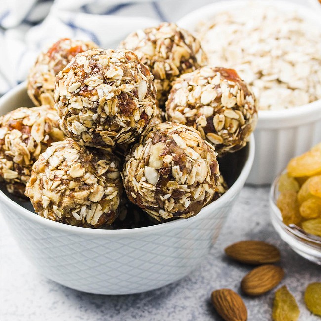 Image of No-Bake Peanut Butter Energy Bites