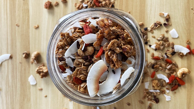 Homemade Granola Recipe | Navitas Organics