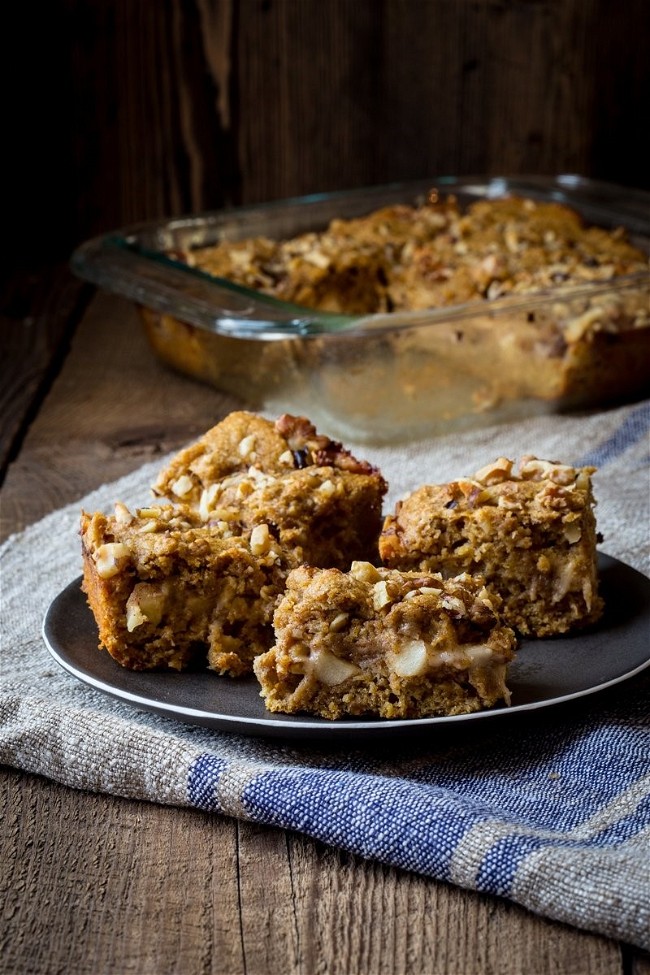 Image of Apple Oatmeal Bars with Cabot Cheddar