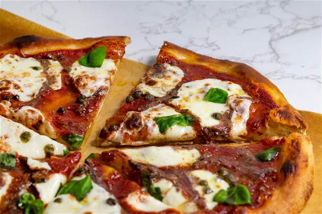 Image of Pizza Napoli (Anchovy Caper Pizza)
