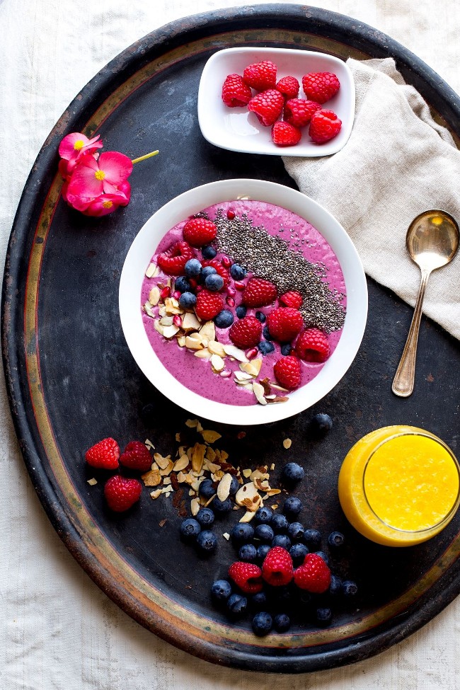 Image of Berry Smoothie Bowl with Yogurt