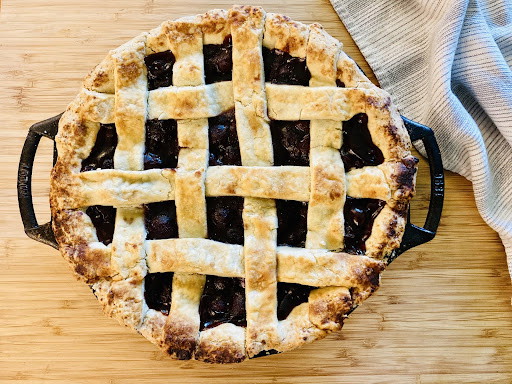 Old-Fashioned Elderberry Cherry Pie