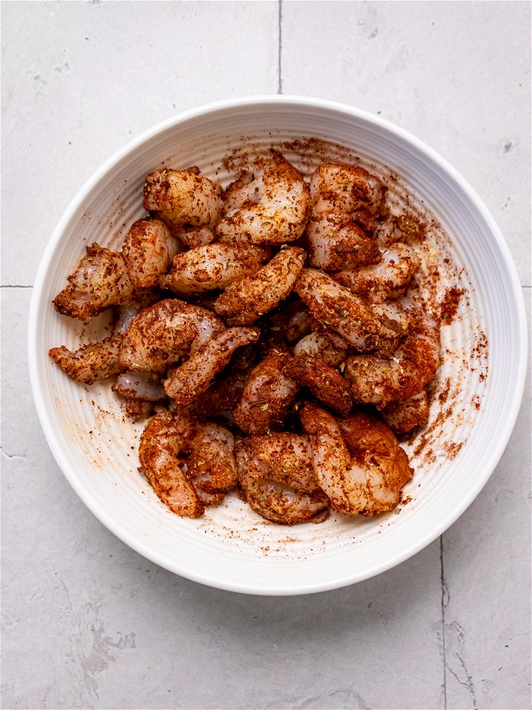 Image of Blot shrimp fry with paper towel and Combine shrimp, chili...
