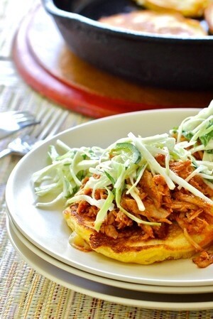 Image of Cheddar Corn Cakes with Pulled Pork