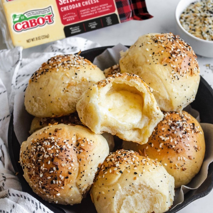 1-Hour Soft and Buttery Dinner Rolls - Gimme Some Oven