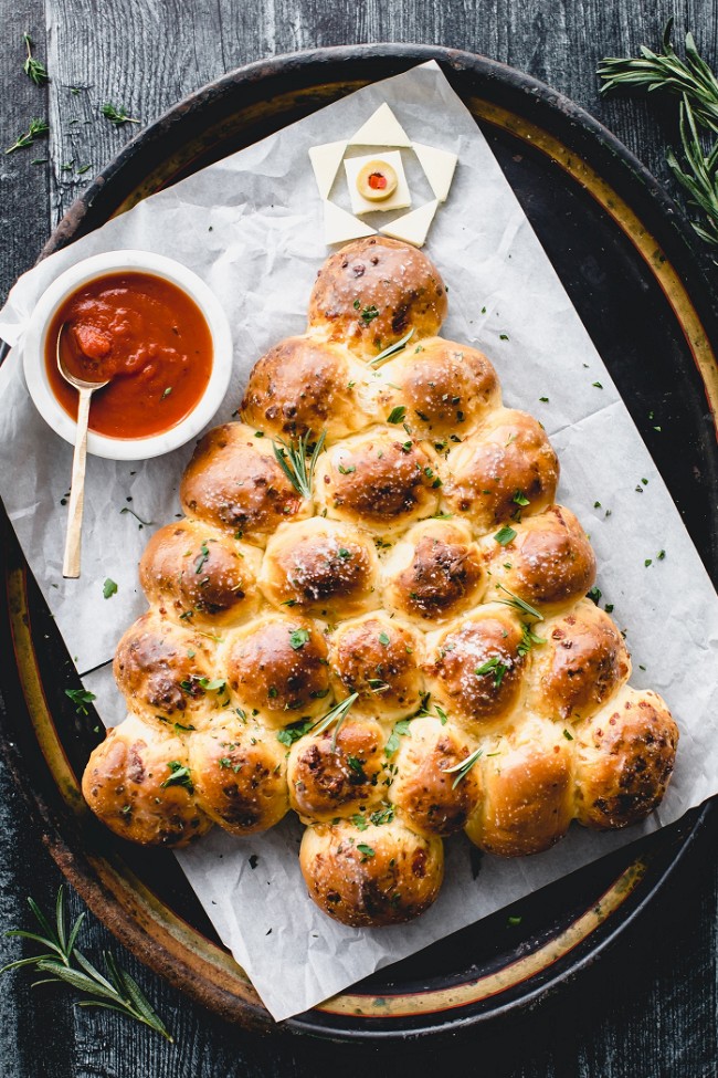 Image of Cheesy Pull Apart Holiday Tree Rolls