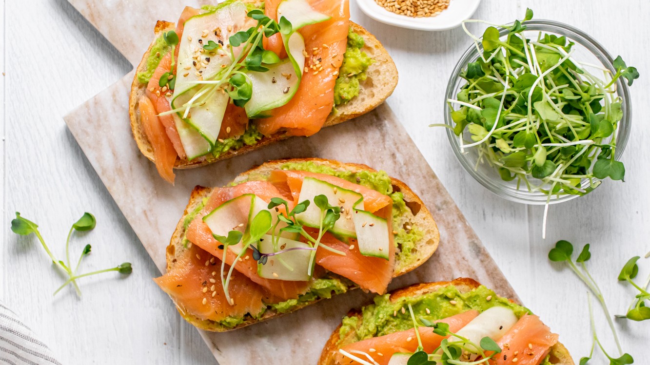 Image of Smoked salmon avocado toast 