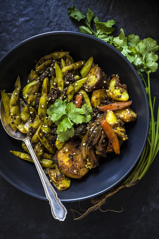 The Authentic Recipe of Gujarati Undhiyu