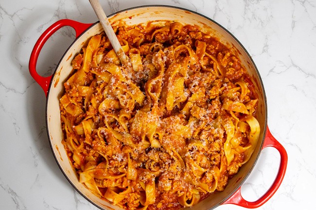 Image of Pasta With Chicken Ragu