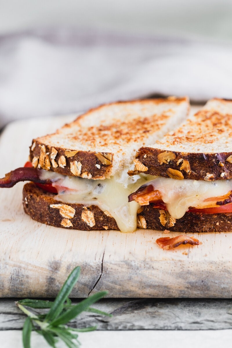 Grilled Cheese with Bacon, Tomato, and Garlic Herb Cheddar