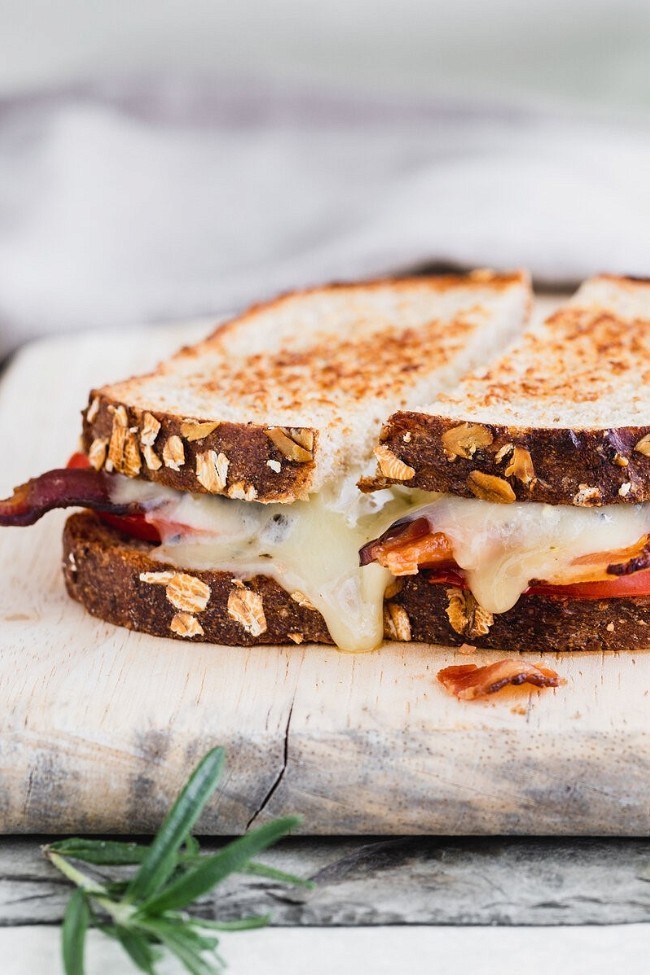 Image of Grilled Cheese with Bacon, Tomato, and Garlic Herb Cheddar