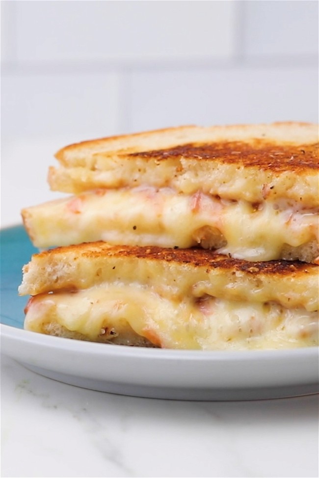 Image of Grilled Cheese with Smoky Tomato Jam