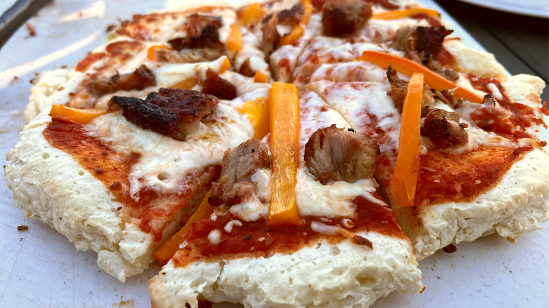 Image of Pizza aux côtes levées