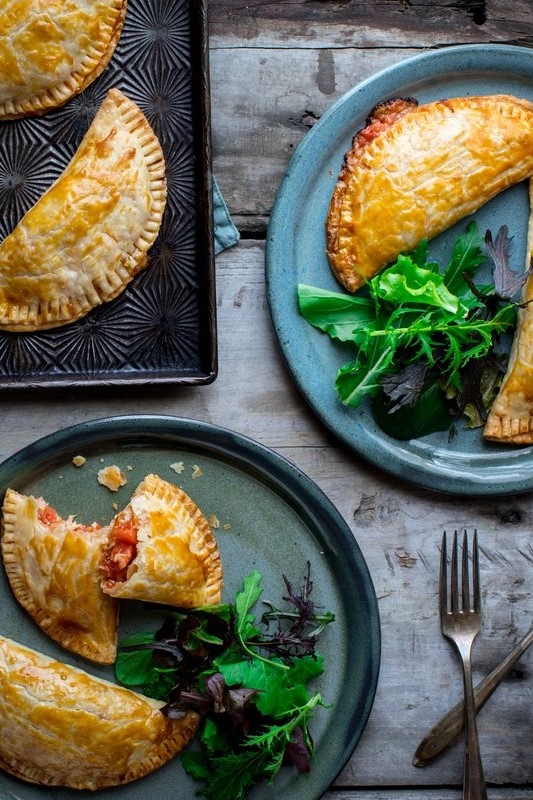 Pepperoni Pizza Empanadas