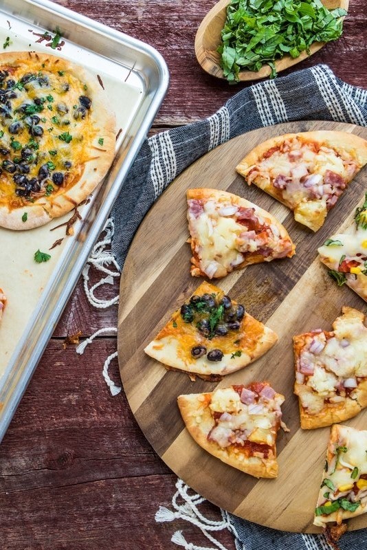 Image of Pita Pizza Recipes – 4 Ways