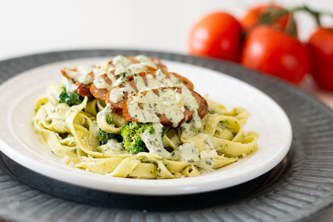 Image of Fettucine w/Everything Basil Sauce