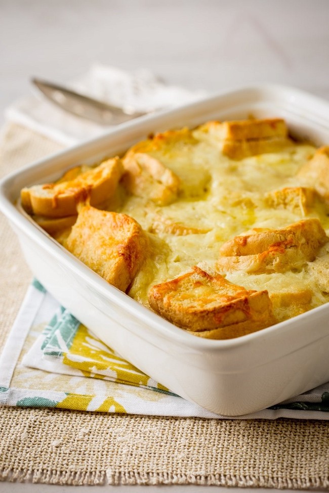 Image of Quick Shaker Cheese Bread Pudding