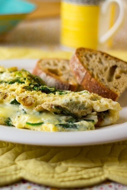 Image of Skinny Cheese Omelet with Spinach