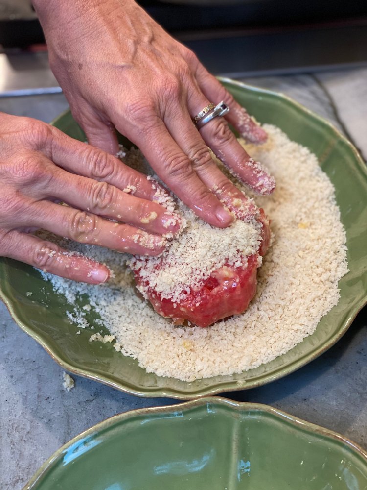 Image of Place each tomato patty into the panko and pepper and...