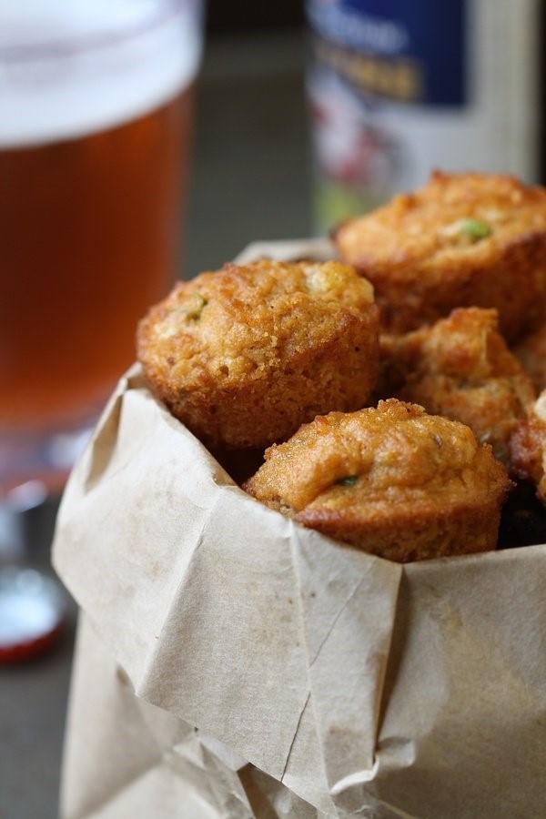Spicy Cheddar Cornbread Muffins