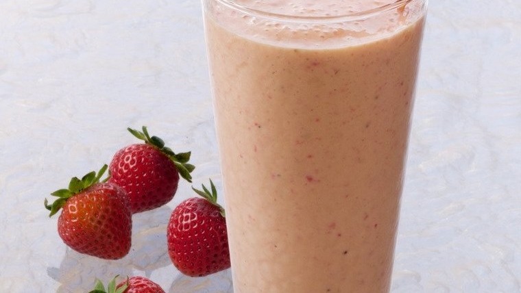 Strawberry Vanilla Oat Smoothie – Cabot Creamery