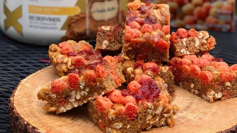Image of XTEND PRO Recipe: PB&J Whey PROTEIN CEREAL TREATS