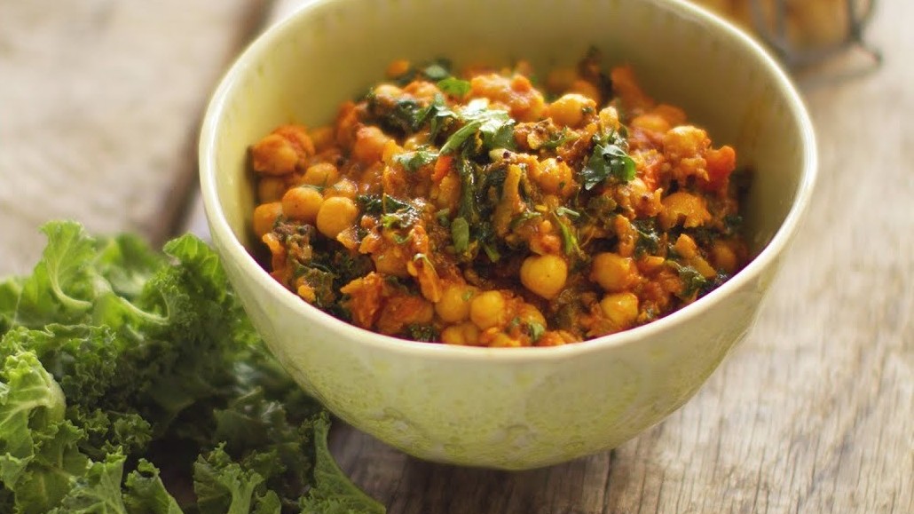 Image of Kale and Chickpea Curry